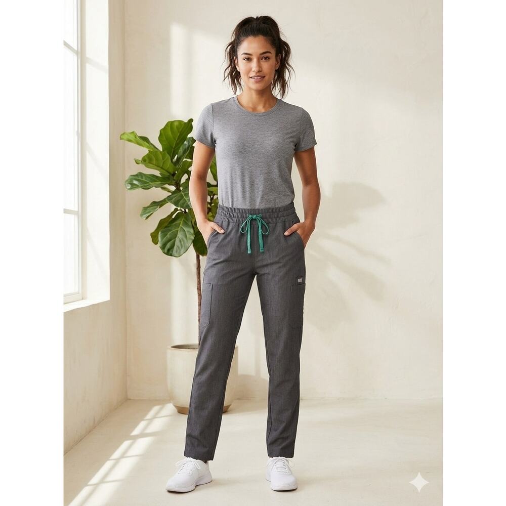 EUC Figs scrub pants in Graphite gray sz S straight leg nurse comfy workwear dr